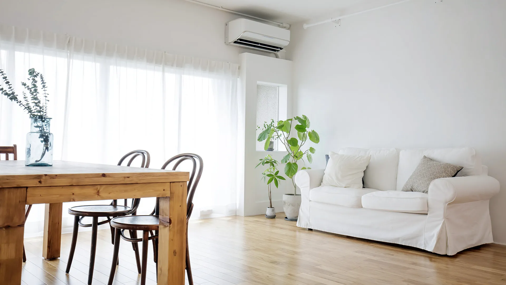 株式会社ファースト