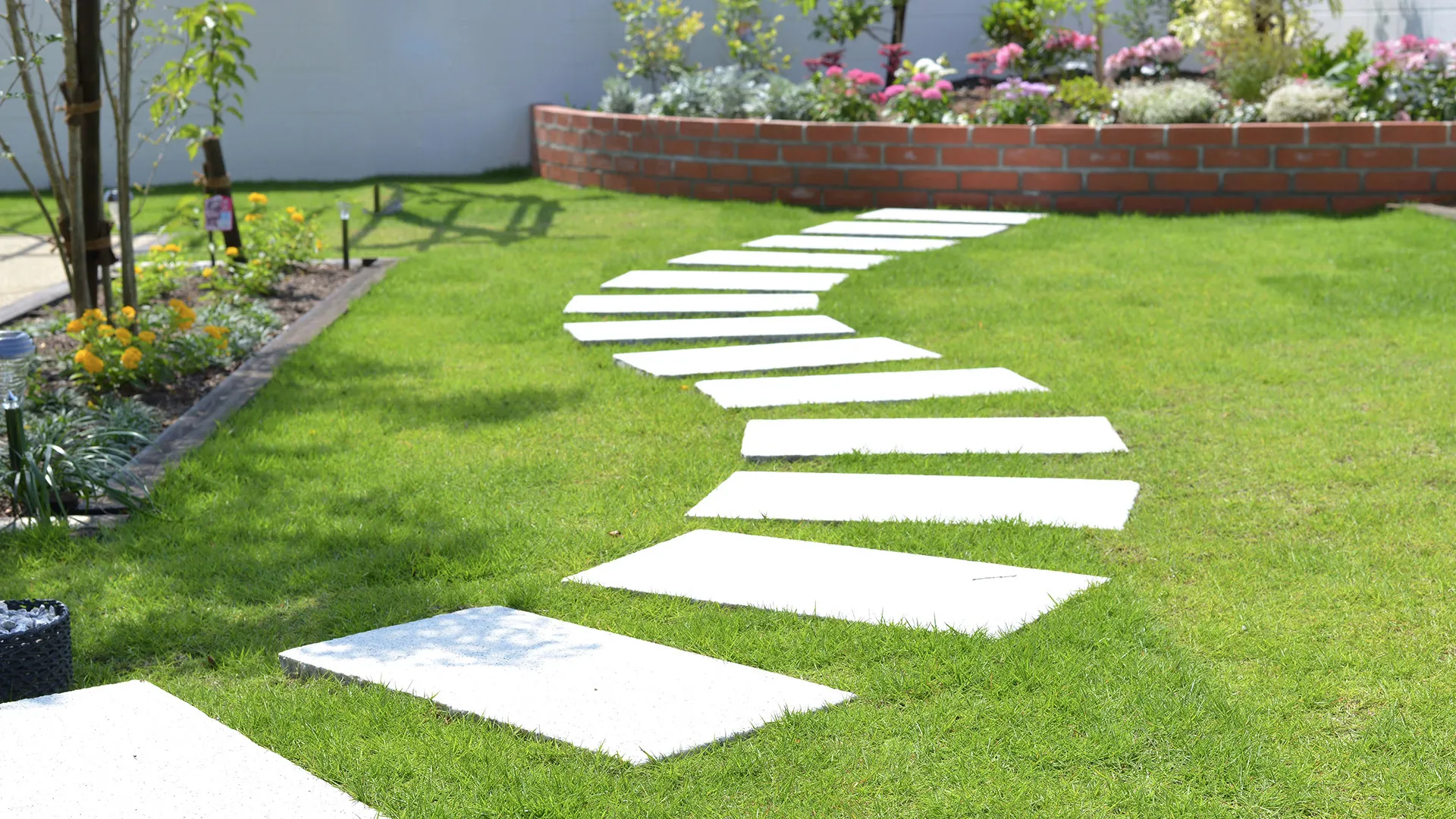 株式会社ファースト